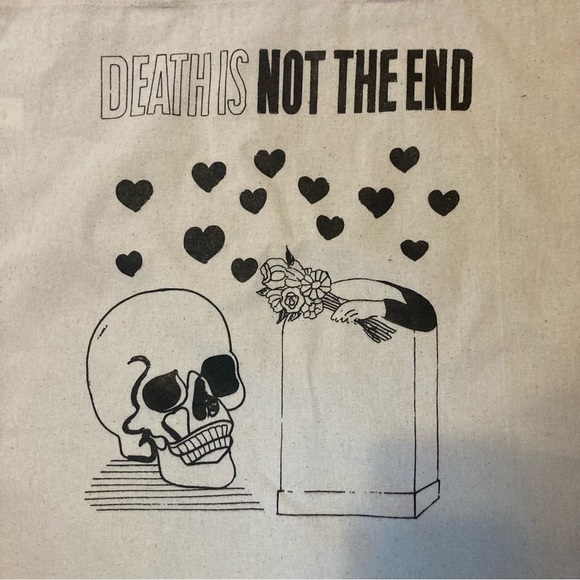 Death is not the end- tote bag goth memento mori - Picture 2 of 2